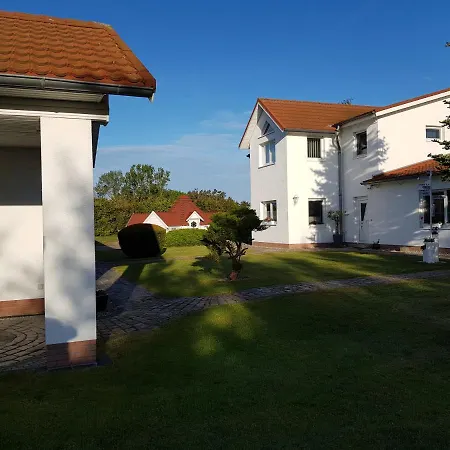 Hotel Pathes Hof 2*