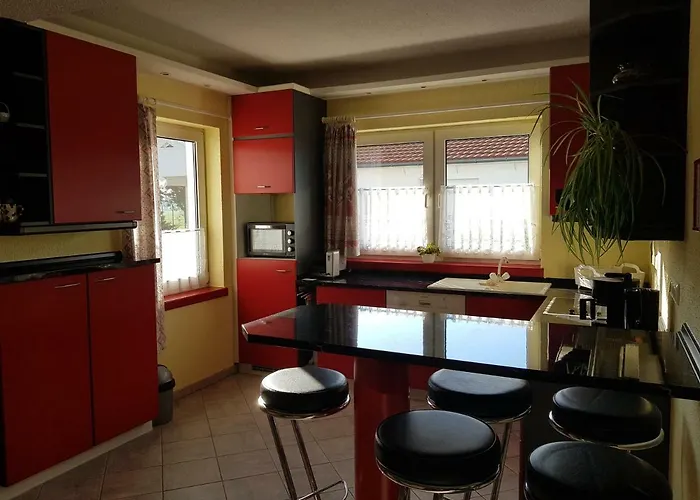 Pathes Hof מלון 2*